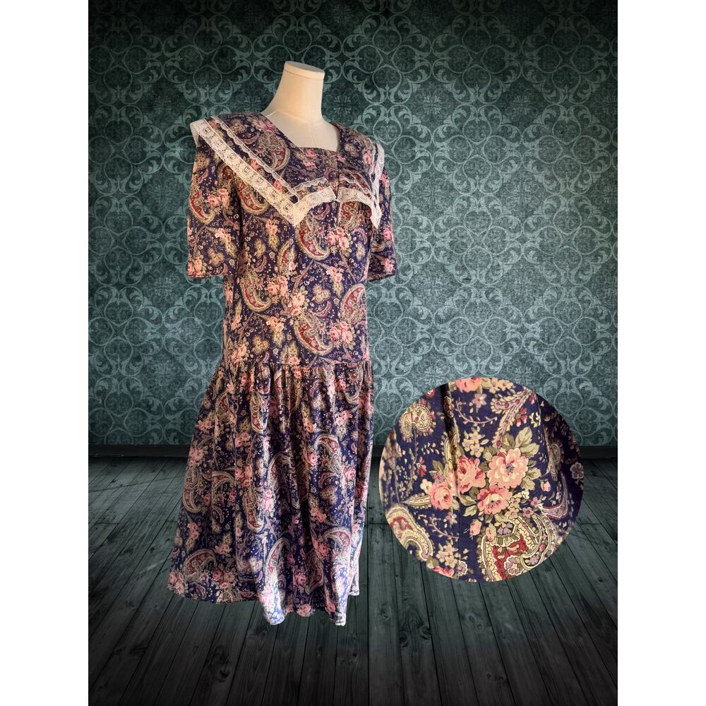 Volup Vintage 80s Lady Dorby Purple Paisley Lace Collar Drop Waist Dress 20W - Picture 3 of 7